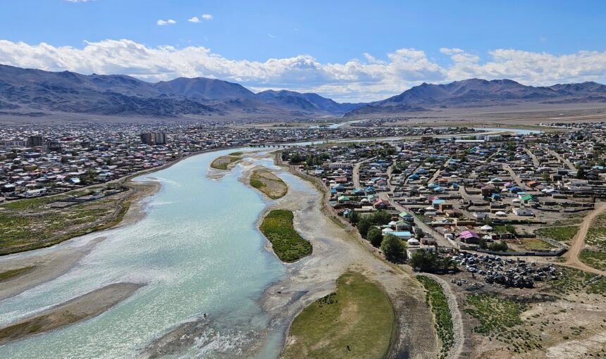 Stadt, die den Himmel berührt – Bayan-Ölgii, die Perle des Westens! 3 Stadt, die den Himmel berührt – Bayan-Ölgii, die Perle des Westens!