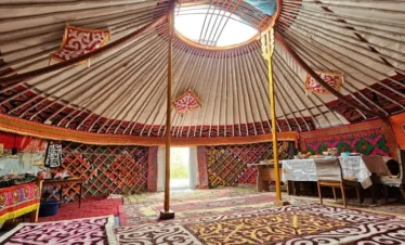 zelt-yurt
